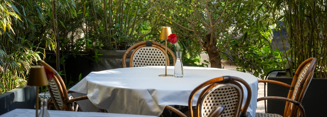 Restaurant Bistronomique Genève : L&rsquo;Auberge de Vandoeuvres, l&rsquo;Élégance du Goût au Quotidien